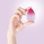 Solomeya Косметический спонж для макияжа, меняющий цвет “Purple-pink”/  Color Changing blending sponge Purple-pink